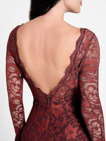 GUESS Avondjurk in Rood
