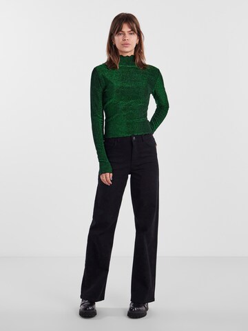 Maglietta 'PCSANDRA' di PIECES in verde