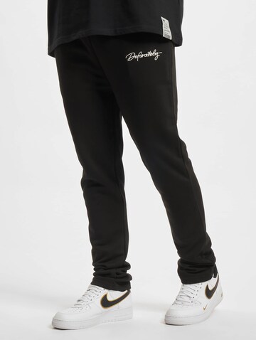 DEF Regular Trousers in Black: front