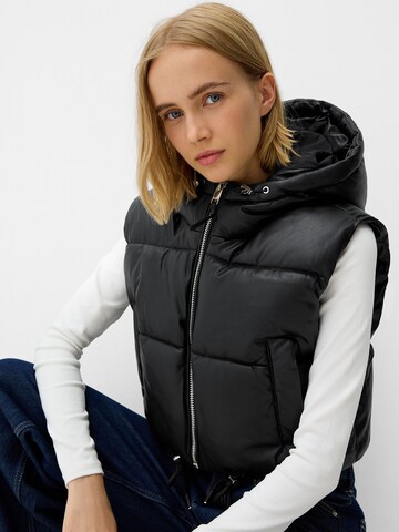 Bershka Weste in Schwarz