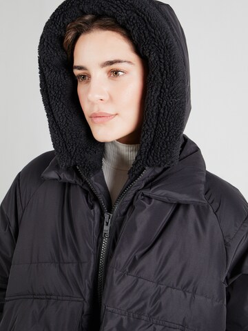 Embassy of Bricks and Logs Jacke 'Chicago' in Schwarz