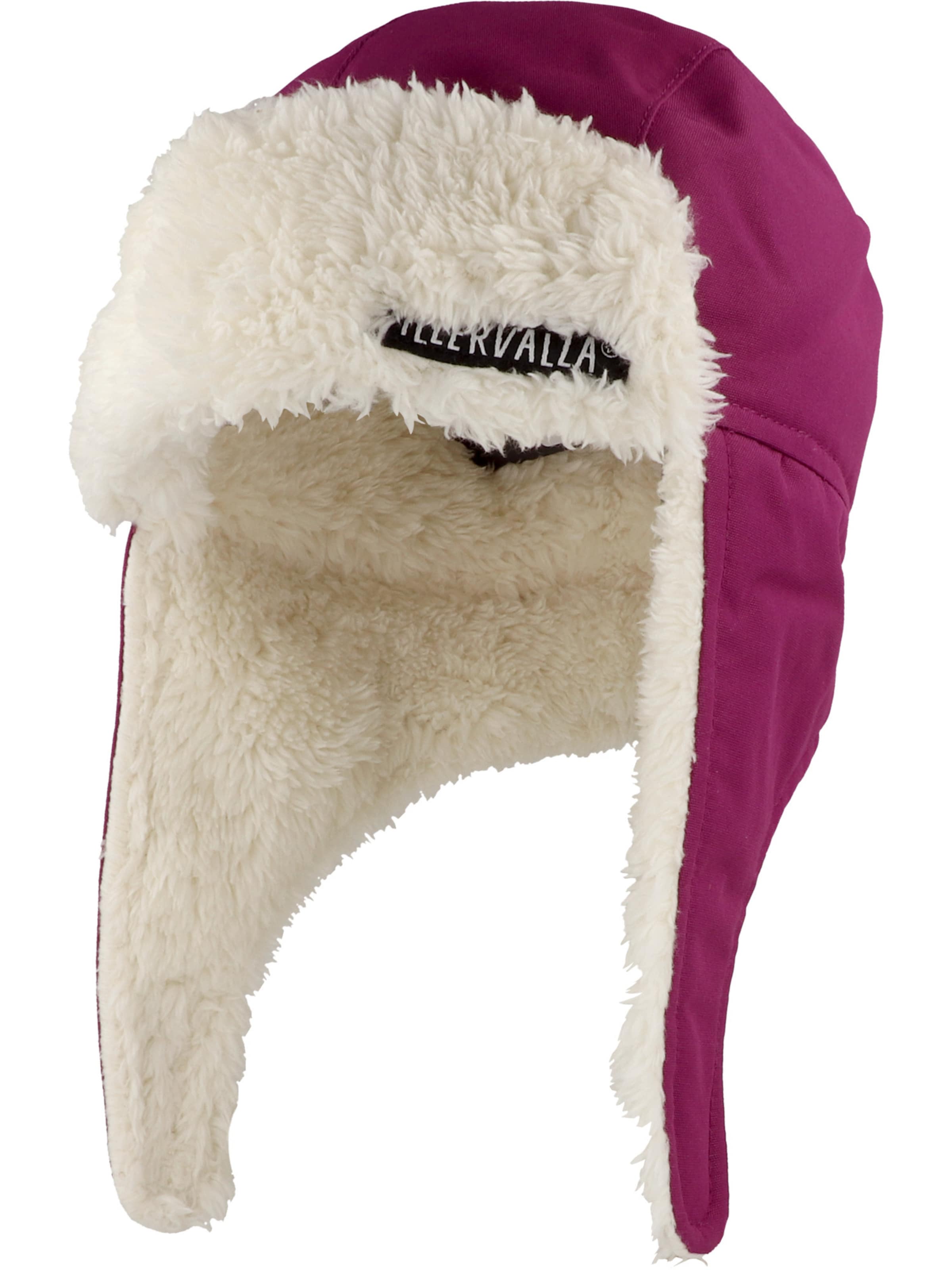 Villervalla Beanie in Purple: front