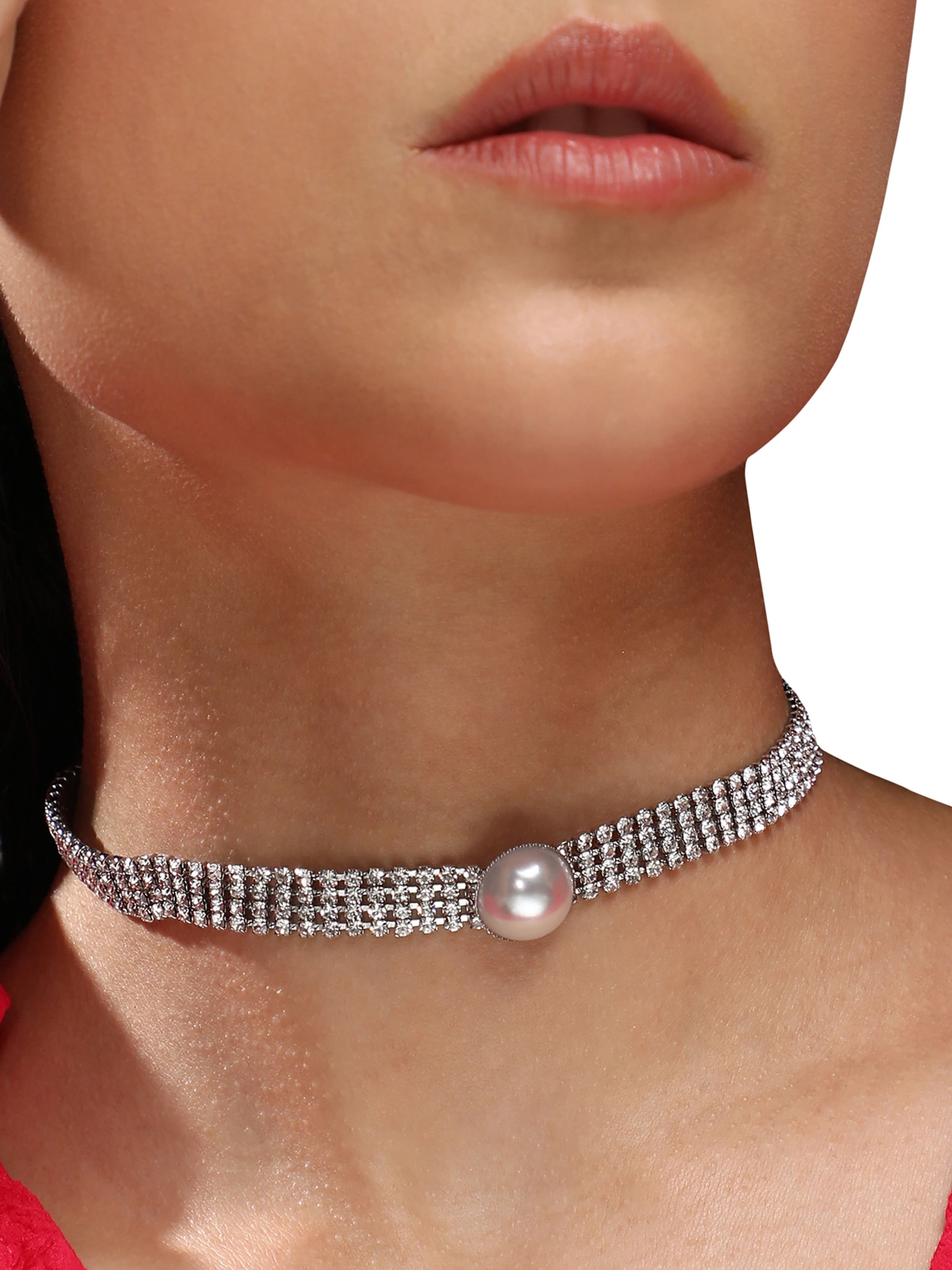 Collana 'Mehak' di SOHI in argento: frontale