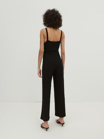 EDITED Jumpsuit 'Remi' in Zwart