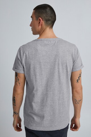 11 Project T-Shirt 'AIKO' in Grau