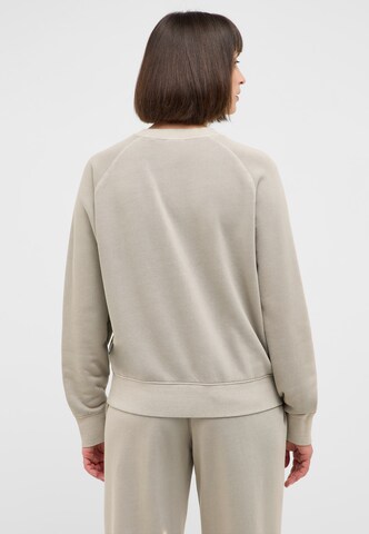 MUSTANG Sweatshirt 'Style Mala' in Grau