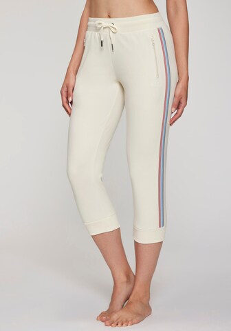 H.I.S Slim fit Pants in White: front