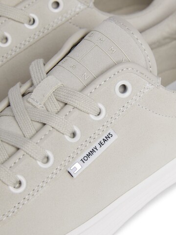 Tommy Jeans Sneakers laag in Beige