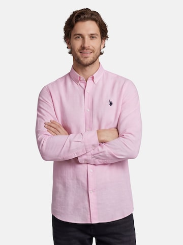 U.S. POLO ASSN. Regular fit Button Up Shirt in Pink: front