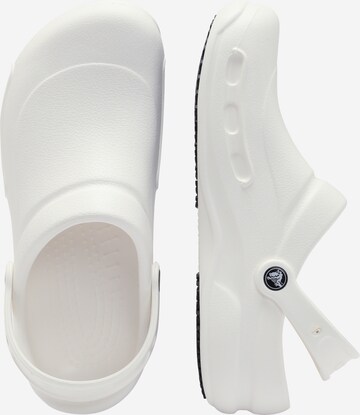 Clogs di Crocs in bianco