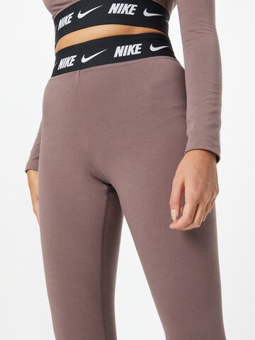 Nike Sportswear Skinny Legíny 'Club' - fialová