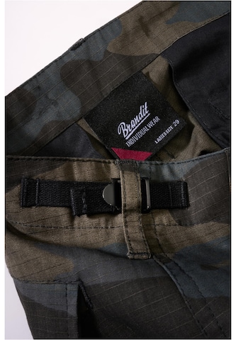 Slimfit Pantaloni cargo di Brandit in verde