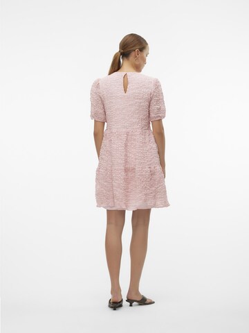 Robe 'BOA' VERO MODA en rose