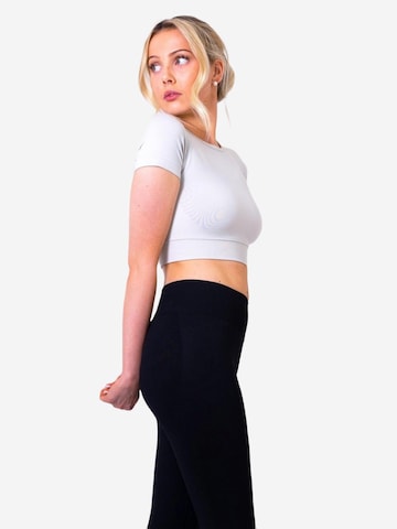 OYOJ Sporttopp 'Nova Victory Top - Off white' i vit