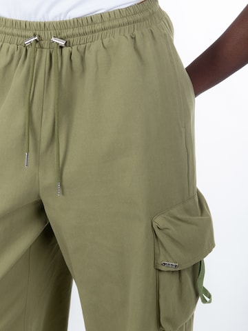 Influencer Wide leg Cargobyxa i grön