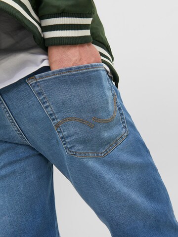 regular Jeans 'Mike' di JACK & JONES in blu