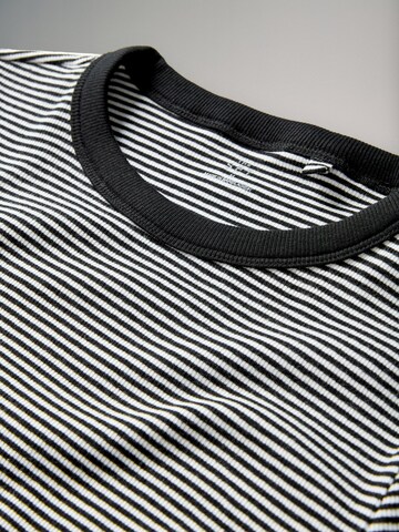 The Set T-shirt i grå