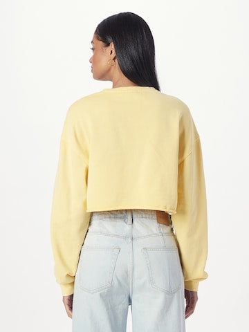 Urban Classics Sweatshirt in Yellow