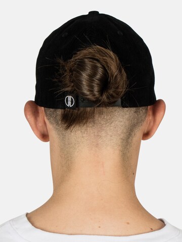 Blackskies Cap 'Cord' in Schwarz