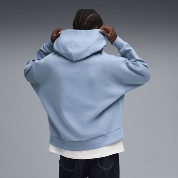 PUMA Sweatshirt in Blau