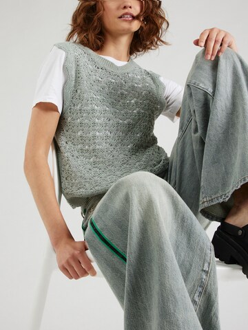JDY Sweter 'JDYSUN EVELYN' w kolorze zielony