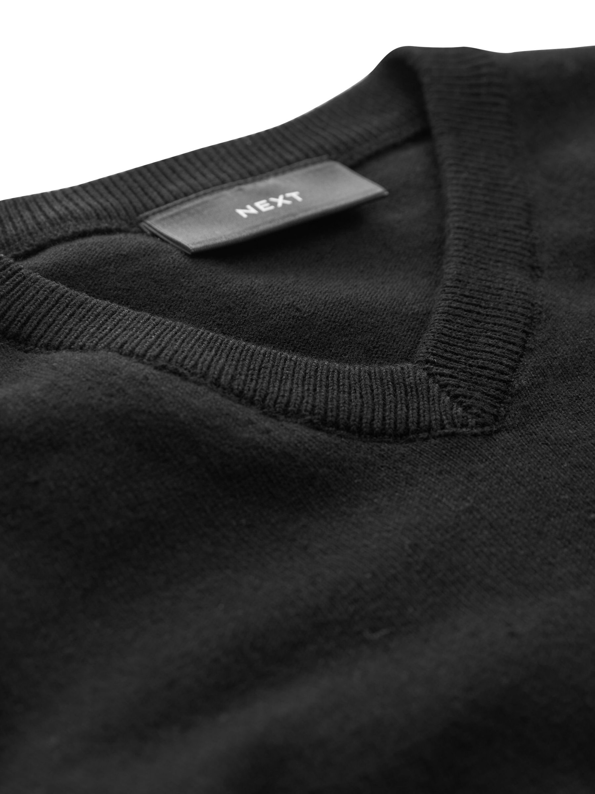 Pulover de la Next pe negru