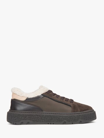 Estro Sneaker low '09-3177' i brun: forside