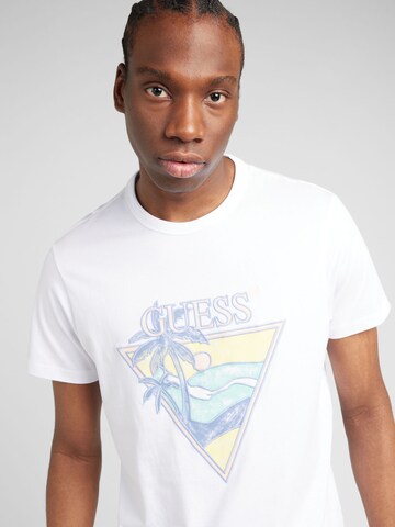 T-Shirt GUESS en blanc