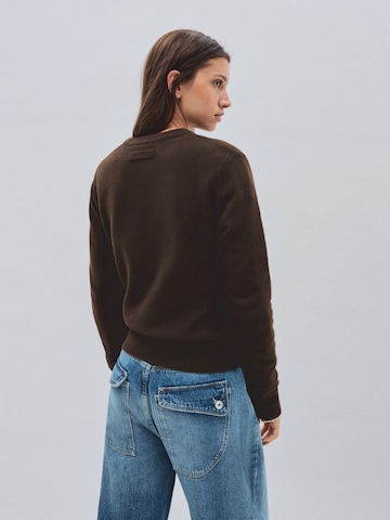 Bershka Sweater in Brown