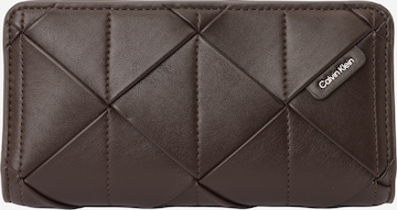 Calvin Klein Portemonnee in Bruin: voorkant