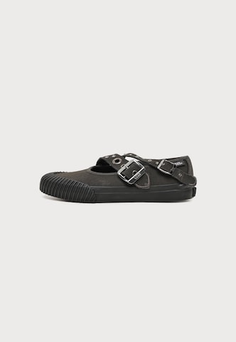 VANS Спортни обувки Slip On в черно: отпред