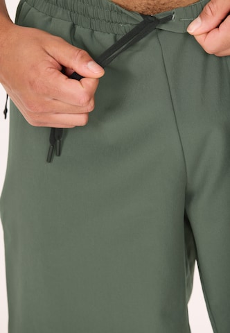 Virtus Regular Broek 'The One' in Groen