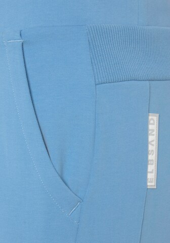 Tapered Pantaloni di Elbsand in blu
