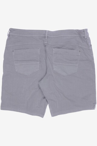 ESPRIT Shorts in 42 in Grey
