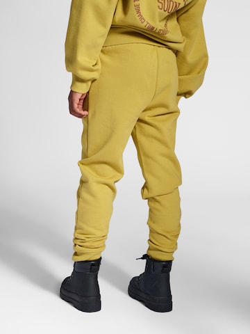 Effilé Pantalon 'Luna' SOMETIME SOON en jaune