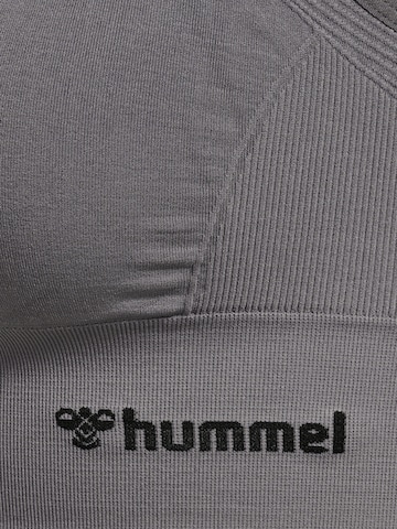 Hummel Бюстие Спортен сутиен 'Tiffy' в сиво