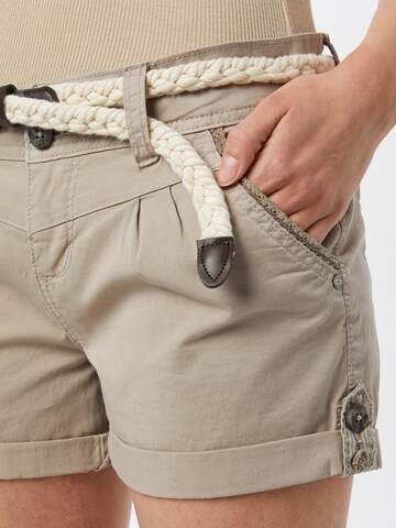 Eight2Nine Regular Pants in Beige