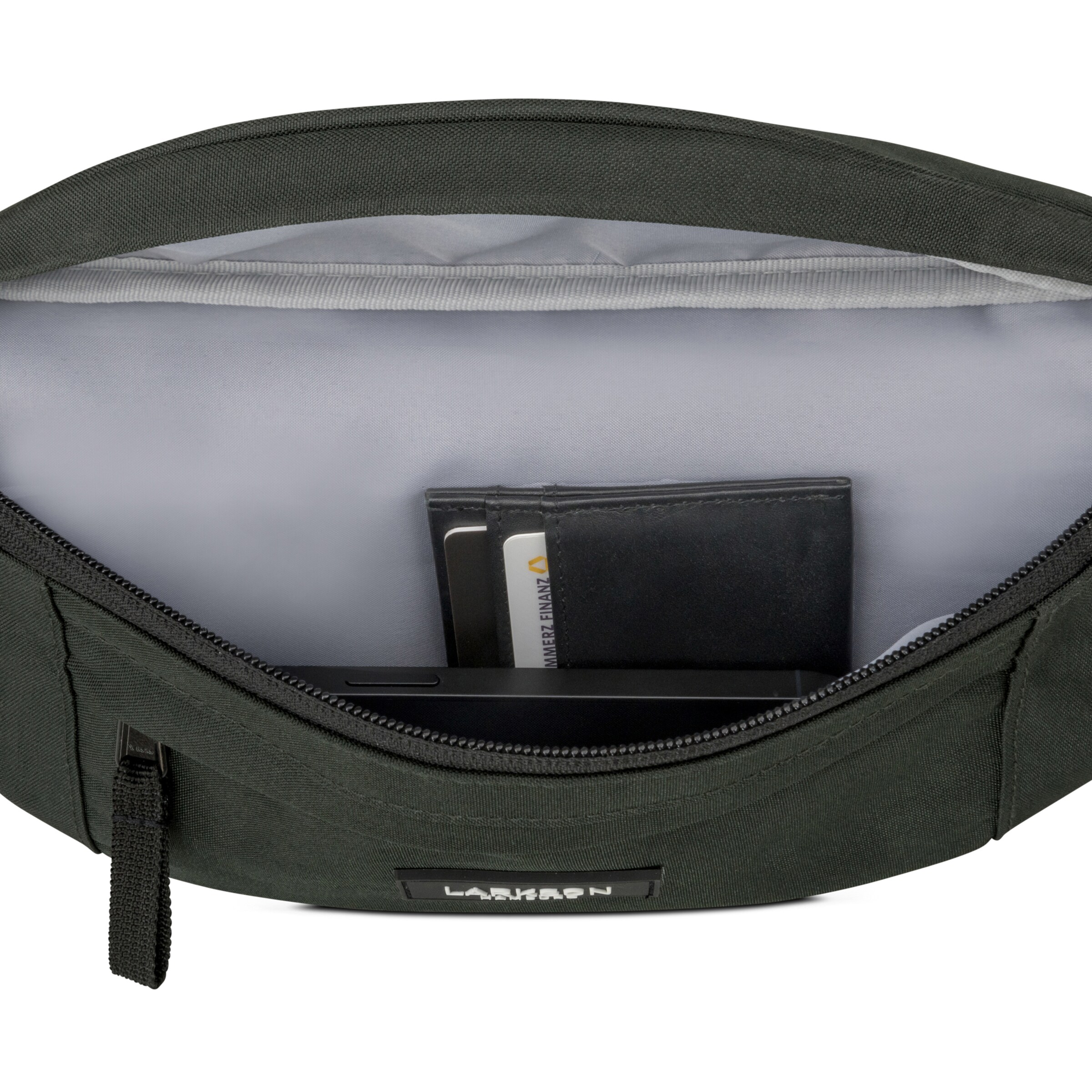 LARKSON Belt bag 'Ole' in Green: top
