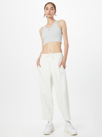 Loosefit Pantalon de sport 'Essentials 3-Stripes Open Hem Fleece' ADIDAS SPORTSWEAR en blanc