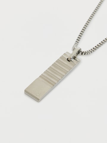 Calvin Klein Lánc - ezüst