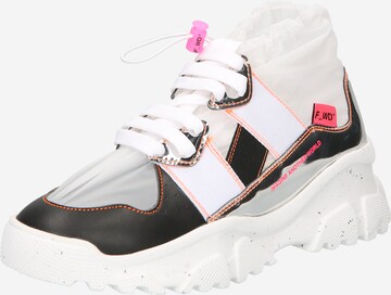 Sneaker alta 'XP2_JUNK X' di F_WD in argento: frontale