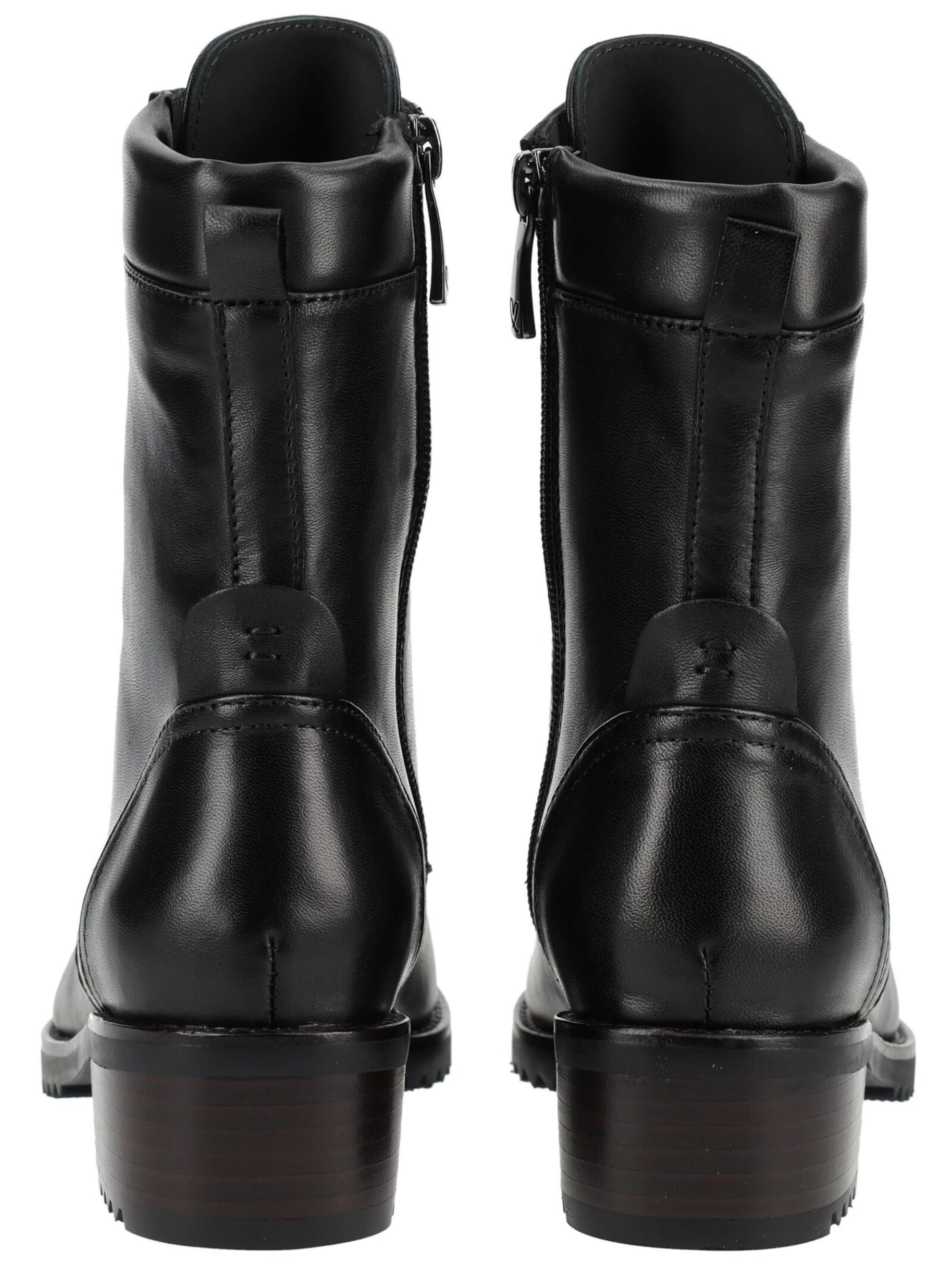 Everybody Lace-Up Ankle Boots in Black