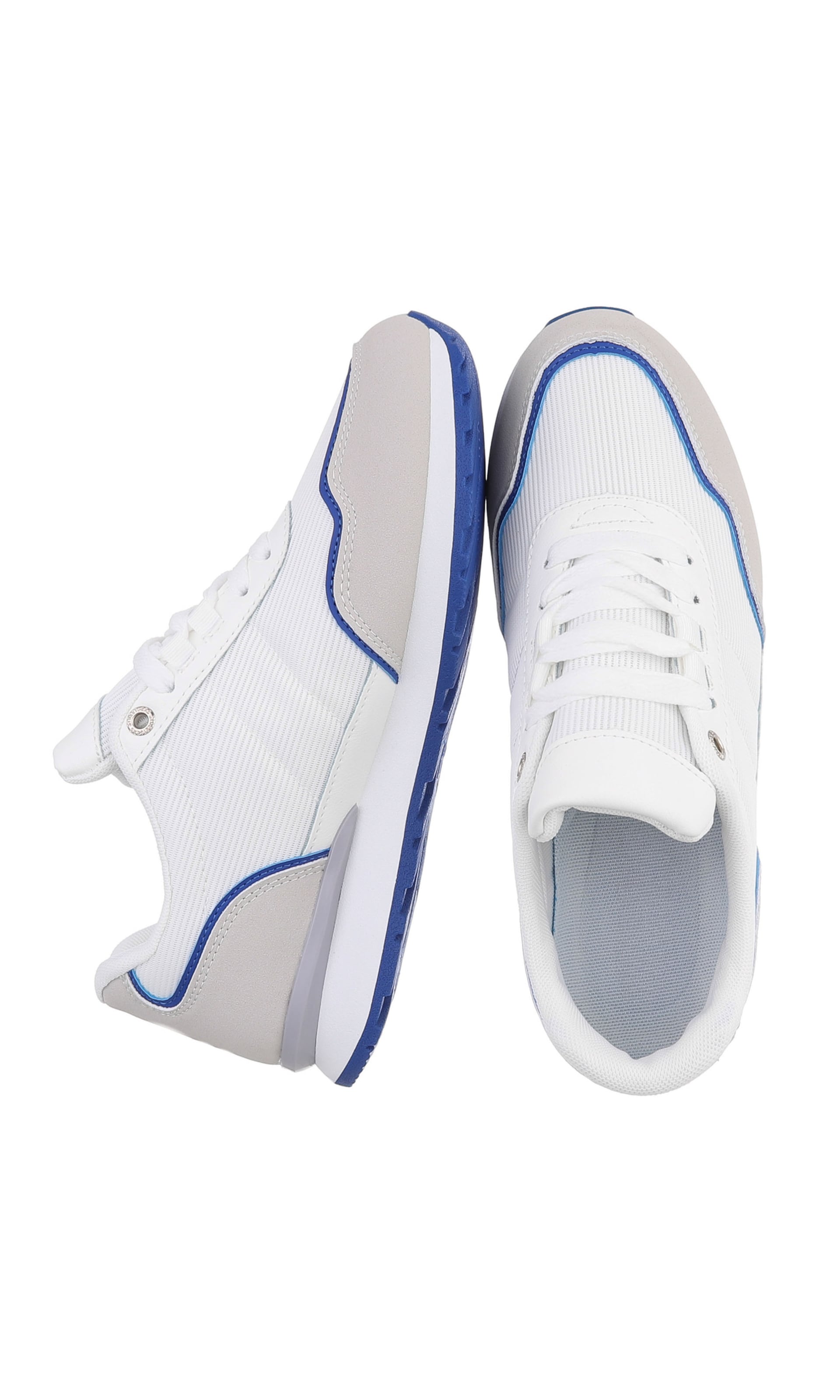 CoolWalk Sneakers in White