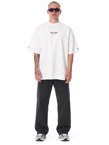 MARTIN VALEN Shirt in Wit: voorkant