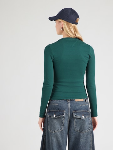 T-shirt 'ESS' Tommy Jeans en vert