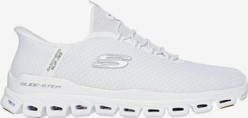 SKECHERS Σνίκερ χαμηλό σε λευκό: μπροστά