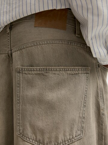 Loosefit Jean Pull&Bear en gris