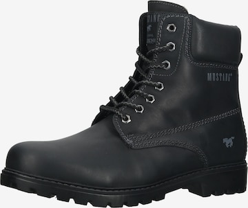 MUSTANG Veterboots in Zwart: voorkant