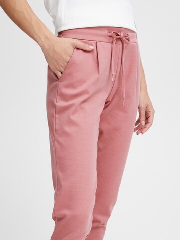 Coupe slim Pantalon 'KATE' ICHI en rose