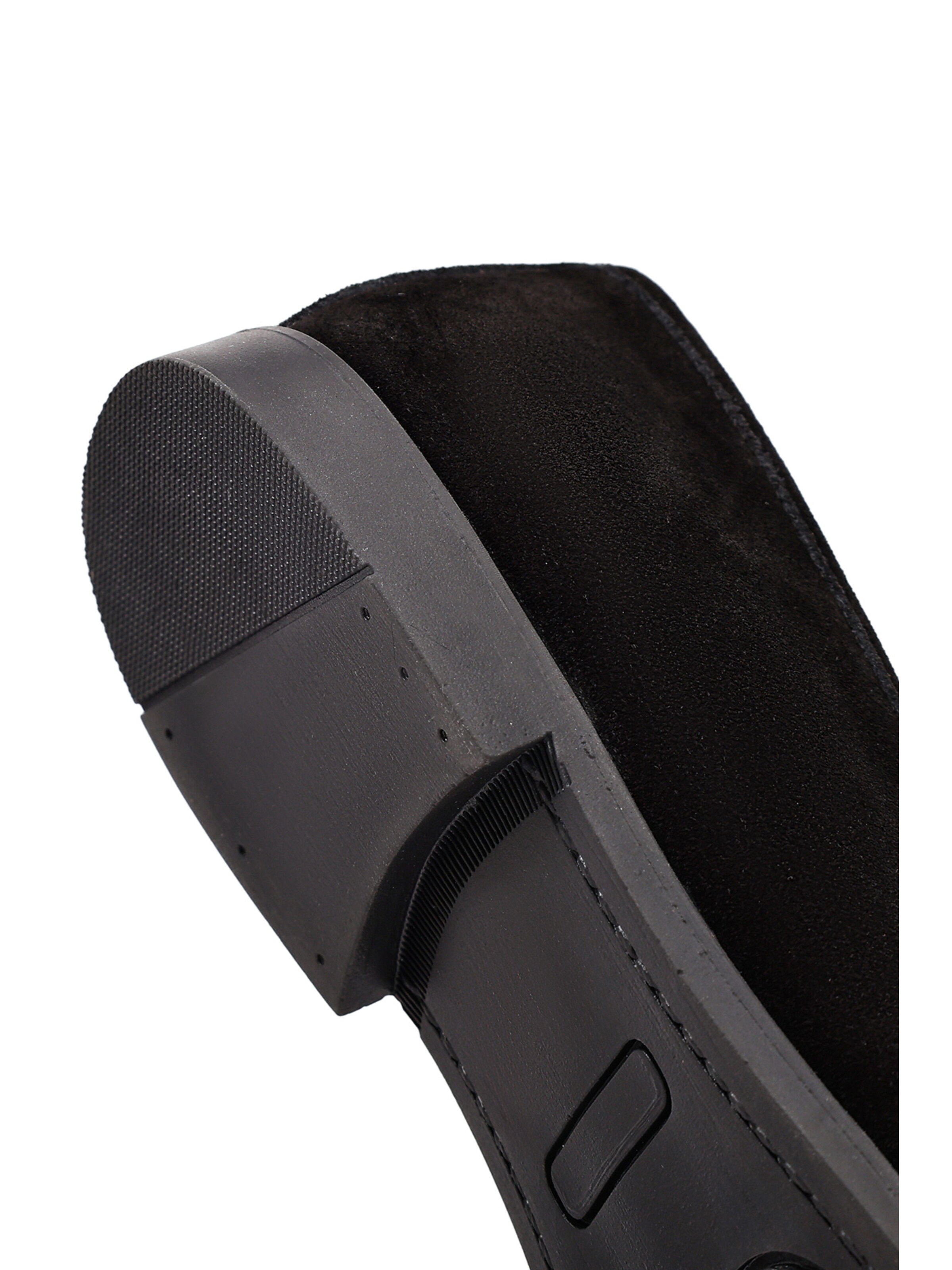 Derimod Classic Flats in Black